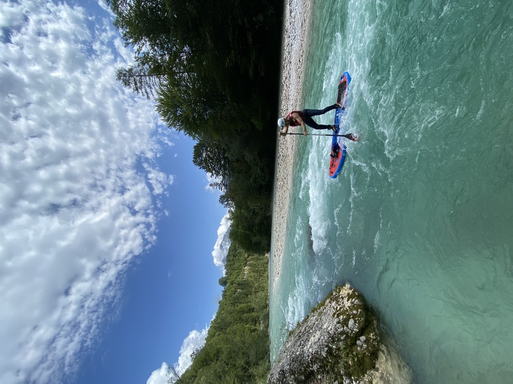 Vague statique entre la confluence Koritnica et Bovec